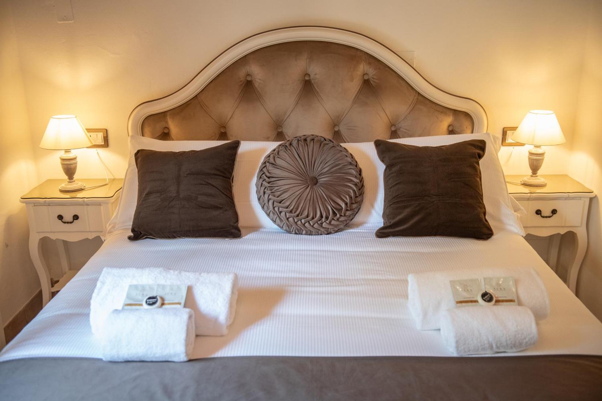 Regina Rooms Pisa Exteriör bild