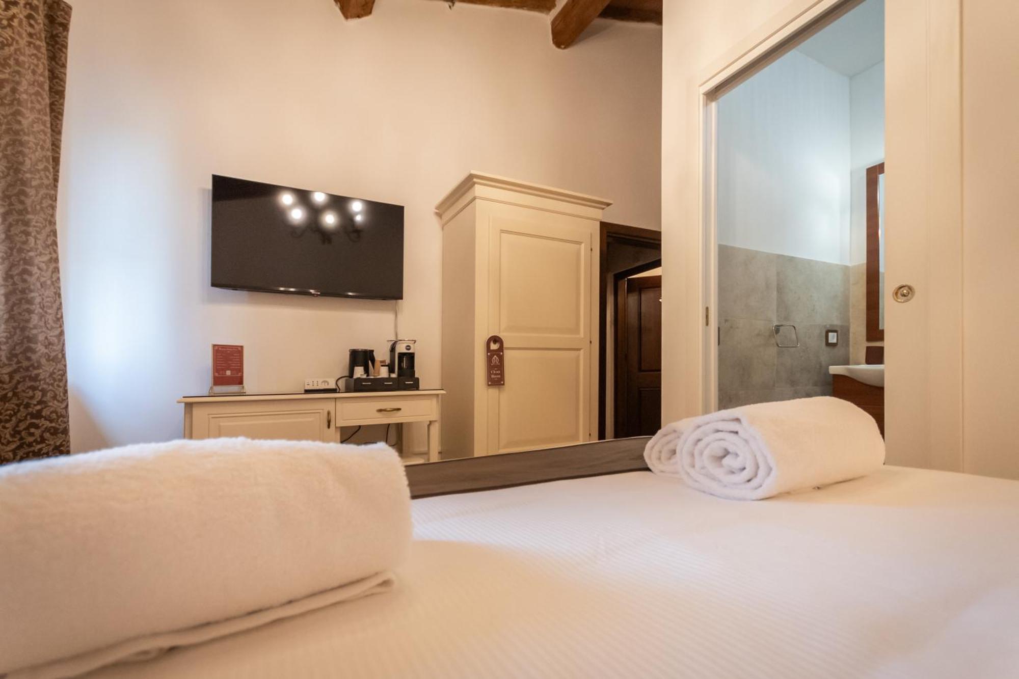 Regina Rooms Pisa Exteriör bild