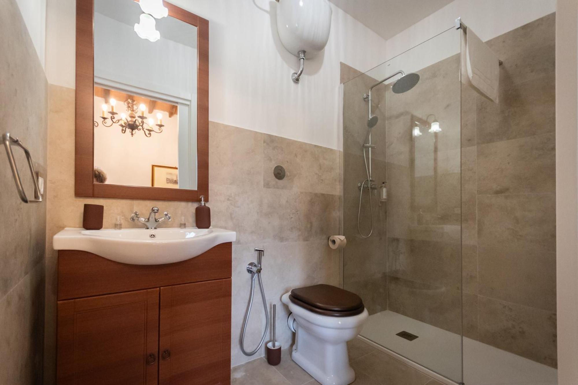 Regina Rooms Pisa Exteriör bild