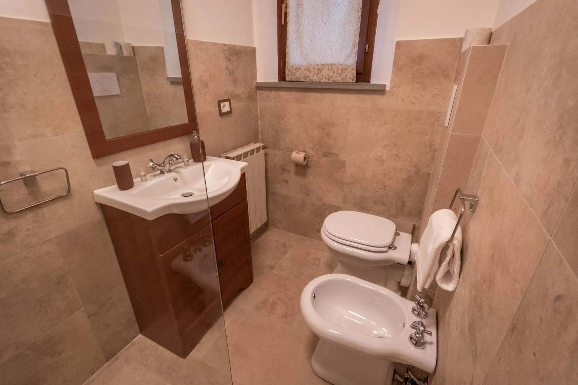 Regina Rooms Pisa Exteriör bild